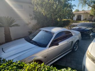 2004 Ford Mustang