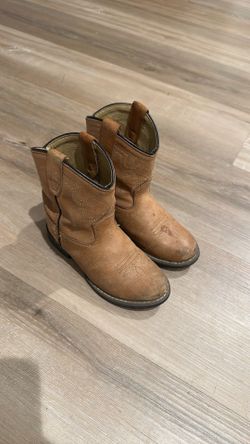 Toddler size 8 Cody James boots
