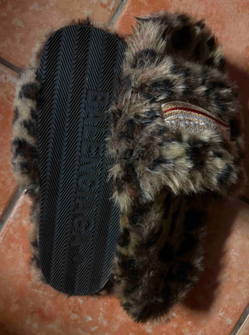 balenciaga fur slides all colors and sizes