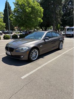 2012 BMW 550i