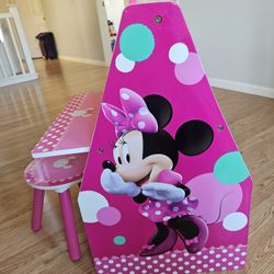 Delta Children Deluxe Kids Art Table | Easel, Desk, Stool, Toy Organizer, Disney Minnie Mouse