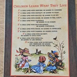 Children Learn Plaque 