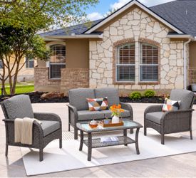 Patio furniture set