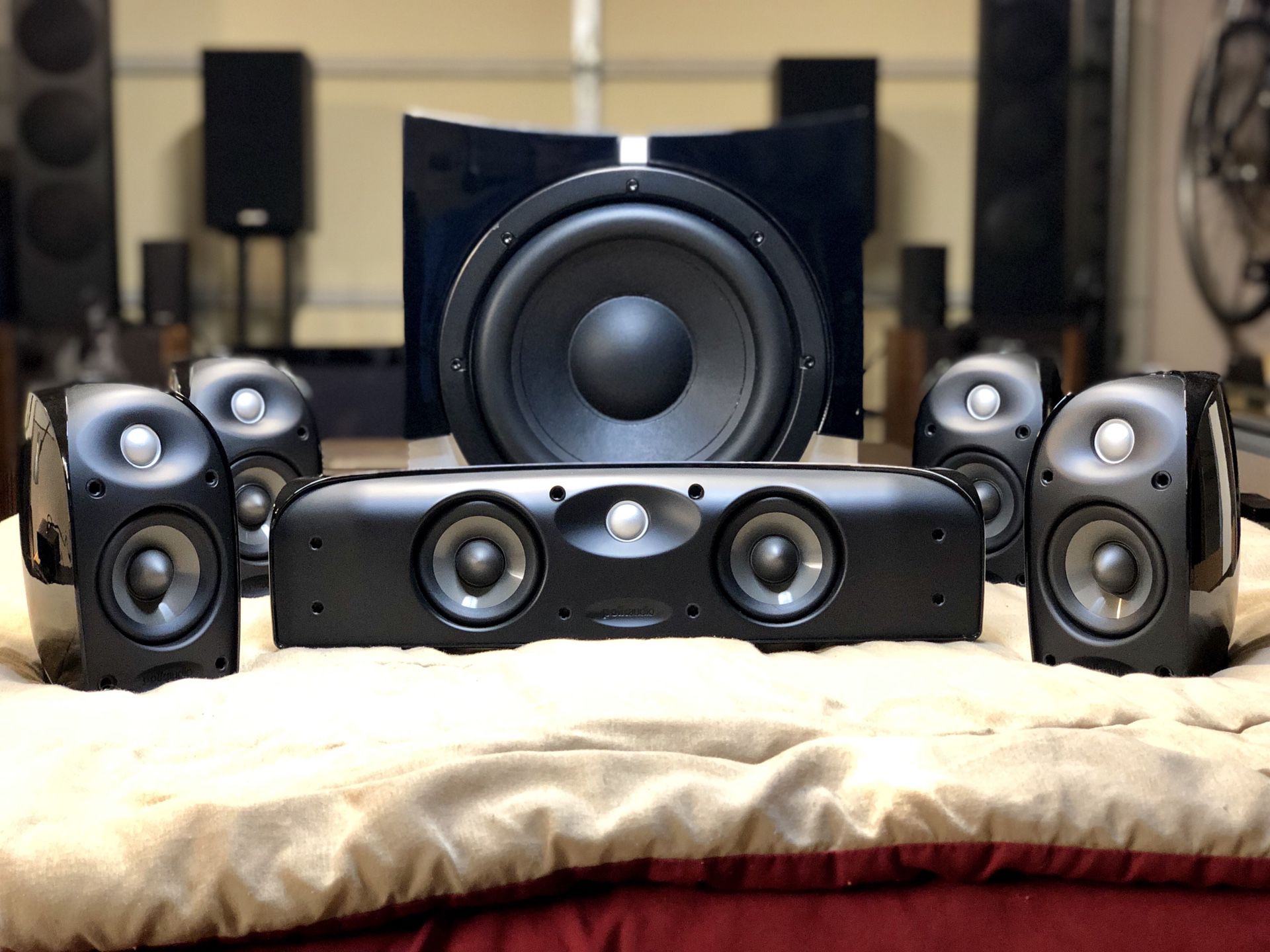 Powerful Polk/Jamo 5.1 surround sound system!