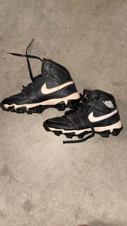 3Y Jordan baseball cleat