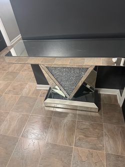 Console table/ Entry table