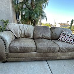 Arizona Leather Buckskin Sofa