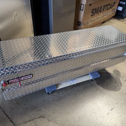 Weather Guard Tool Box 664-0-01 Chest; Single Lid; Diamond Tread; Bright Aluminum 19.25 x 62 x 20 #4