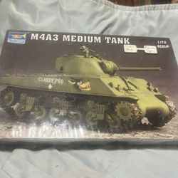 Trumpeter M4A3 medium tank model kit-NIB