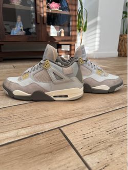 Jordan 4 SE Craft Photon Dust