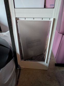 PetSafe Extra Tall Dog Door – Fits Large Dogs (Up to 100 lbs)