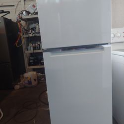 New Fridge Aptm  Size 