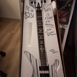 Guitars Basses Lots of acoustics custom 6 strings