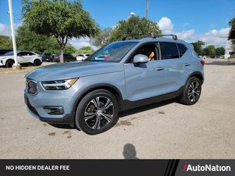 2020 Volvo XC40