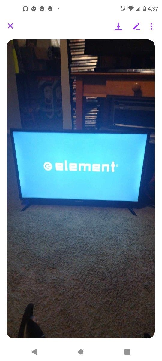 Nice Flatscreen Tv Not A Smart Tv