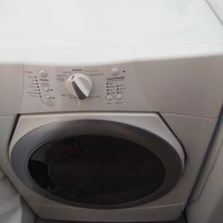 Nice Whirlpool Front Loader Dryer gas