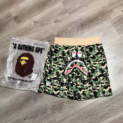 Green camo bape shorts 