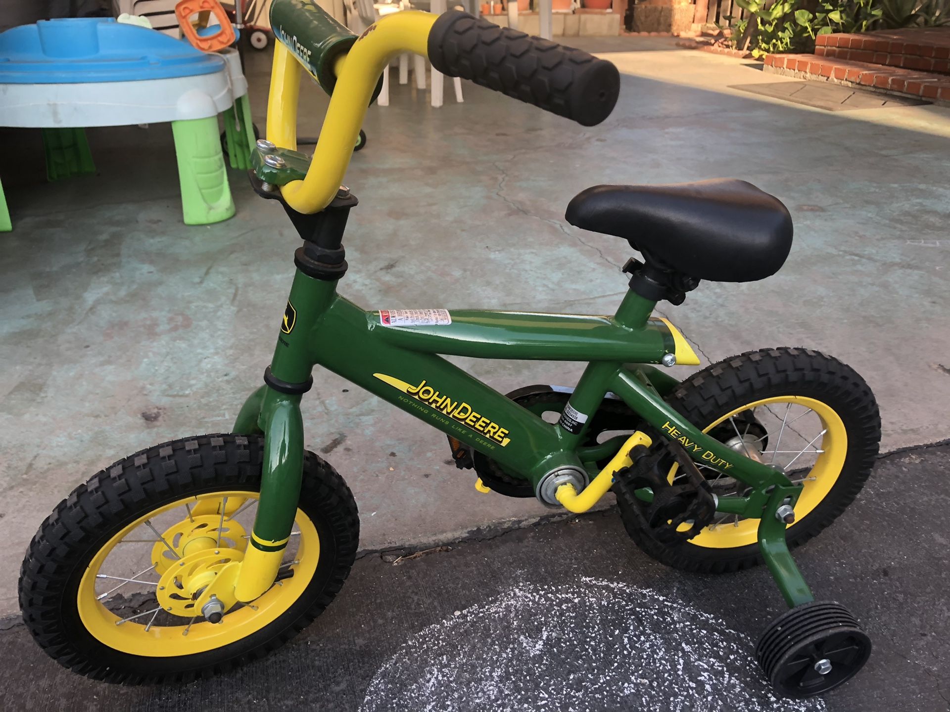 Toddler 12” John Deere Bike training wheels for Sale in Glendale, CA