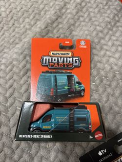 Matchbox Moving Parts Mercedes-Benz Sprinter 4x4