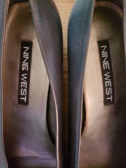Nine West 11M Navy Dress Shoes leather