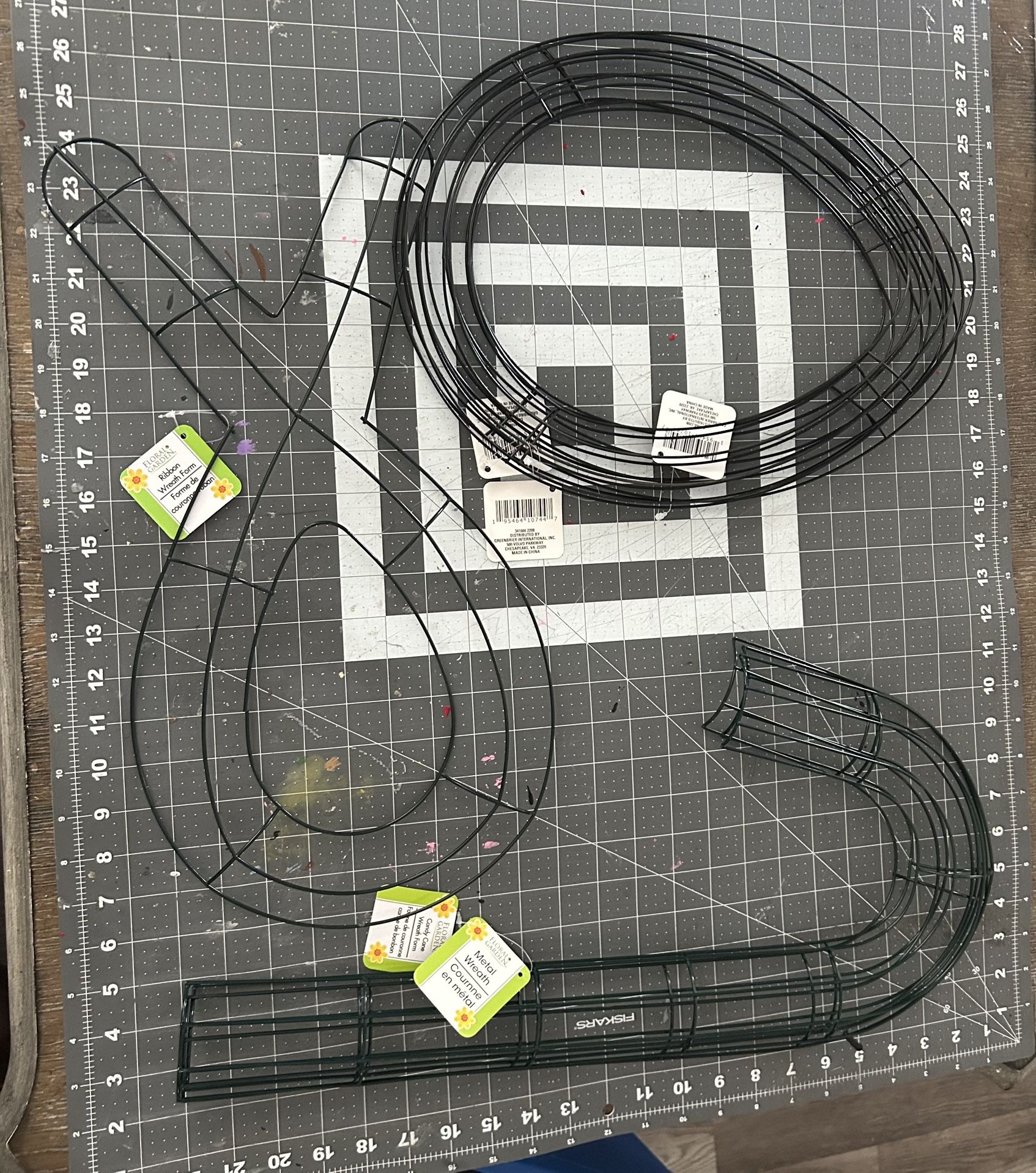 Wire Wreath/Craft Frames