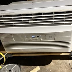 Fridgidaire Air Condioner 
