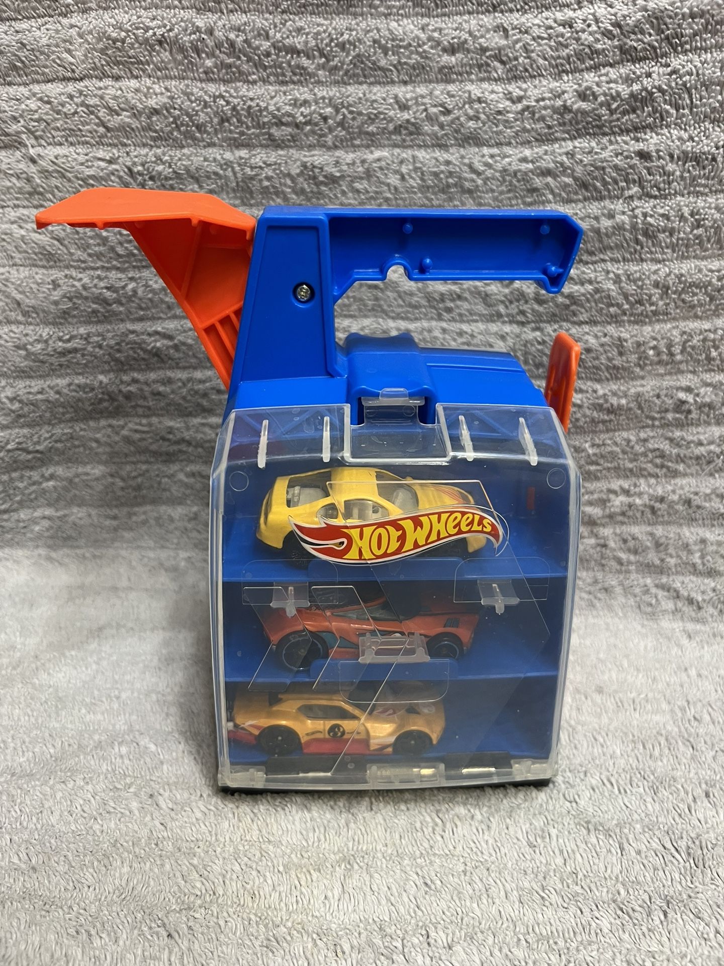 Hot Wheels Track Builder Display Launcher