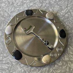 New 14” Metal Serving Tray Wrapped Wires Stones With Cheese Slicer