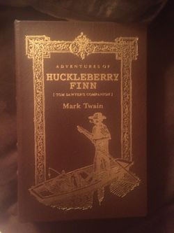 Huckelberry Fin book