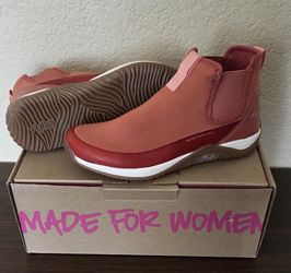 Ryka Ankle Boots Pull On Water Repellent Size 6.5