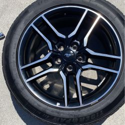 Ford Mustang GT OEM Wheels 