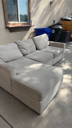 Sectional couch