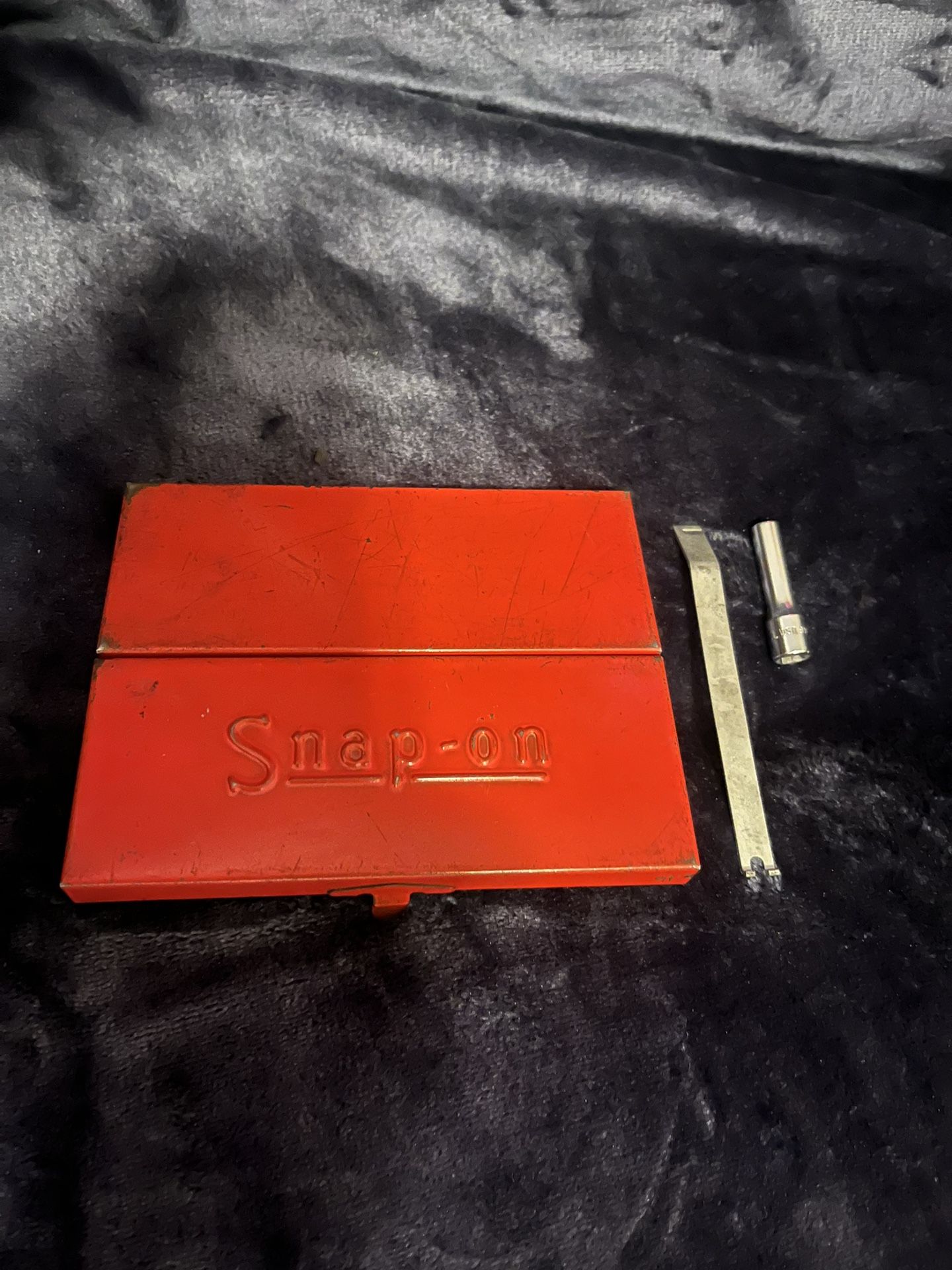 Snap On 6”x2.5 “ Storage Box W/ Misc Car Curator Tools