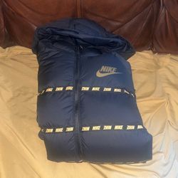Nike Black And Gold Puff Jacket