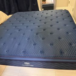 New King Size Mattress (hybrid)