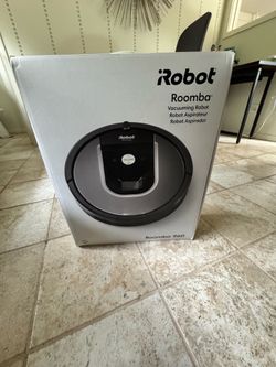 Pre-owned iRobot Roomba 960