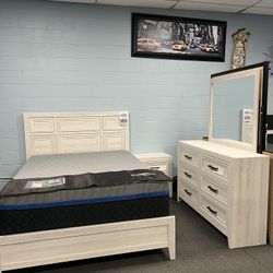 4PC Queen Bedroom Set 