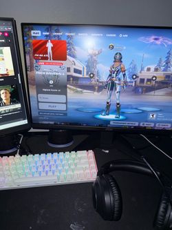 Gaming Desktop & Set Up . Great Deallll !
