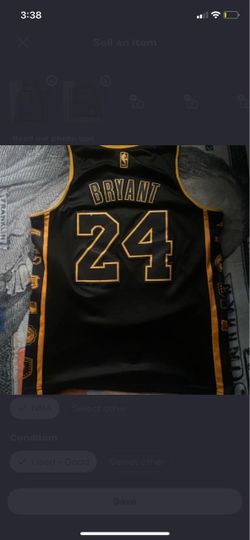 Kobe Bryant jersey size medium great condition