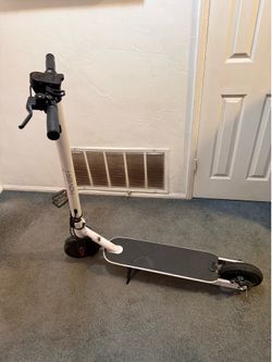 Hover-1 Journey Max Adult Electric Scooter with 700W Brushless Dual Motor, 19 mph, 26 mi range