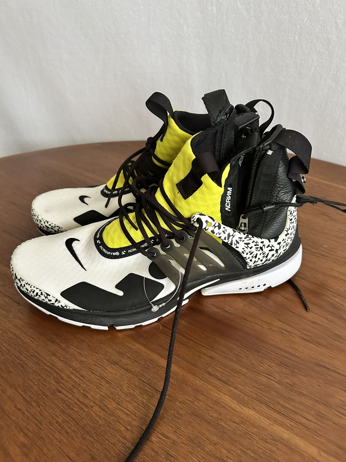 Nike Air Presto Mid Acronym Sneakers Size 8 Women's 9.5
