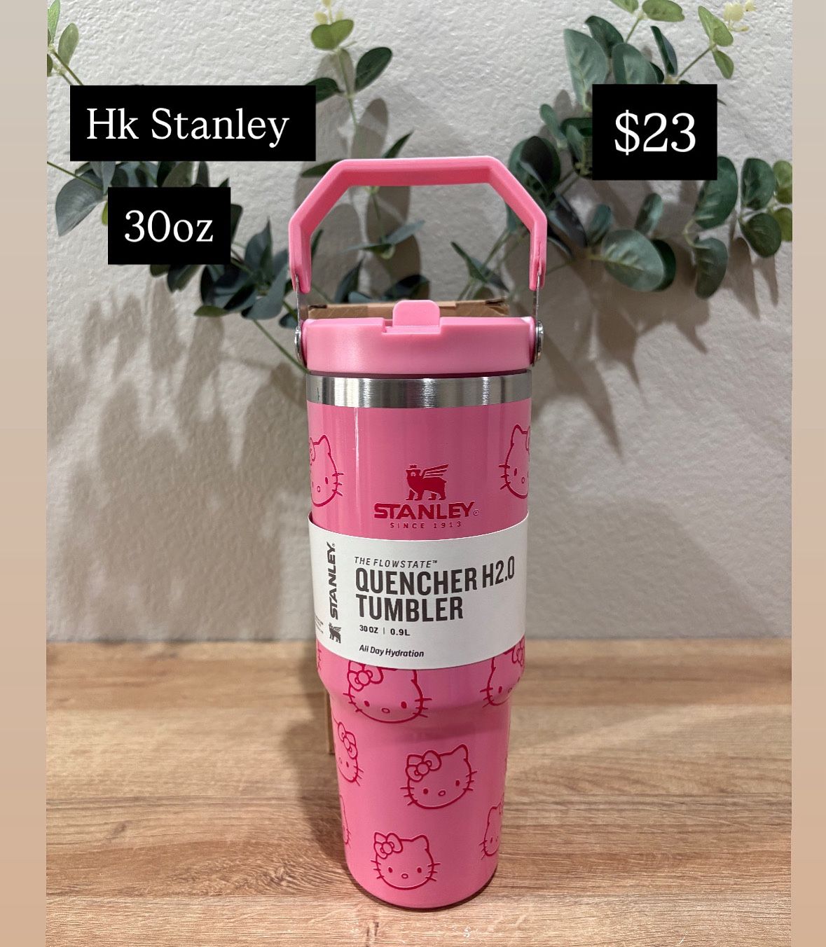 Hello Kitty 30oz Stanley