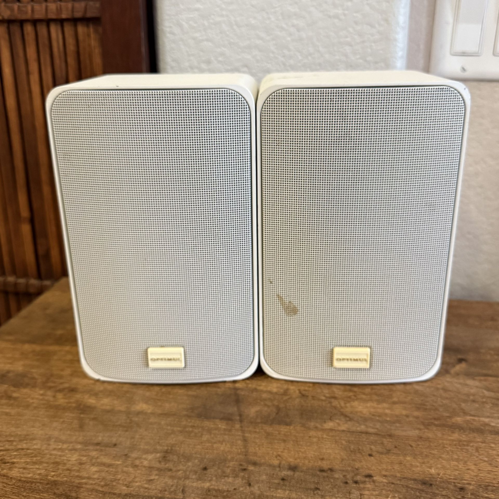 Optimus Pro-X88AV Speakers • Pair • Untested