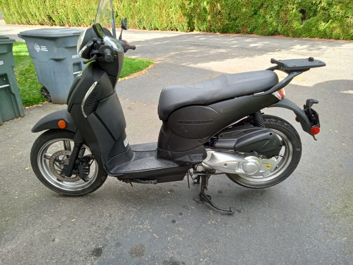 2009 aprilia scarabeo 200 for Sale in Bonney Lake, WA OfferUp