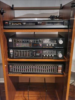 Vintage Fisher Studio Standard Hi-Fi System with turntable