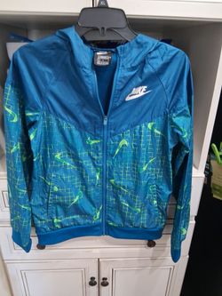 Possibly vintage y2k Nike unisex windbreaker hoodie apparently glows in dark