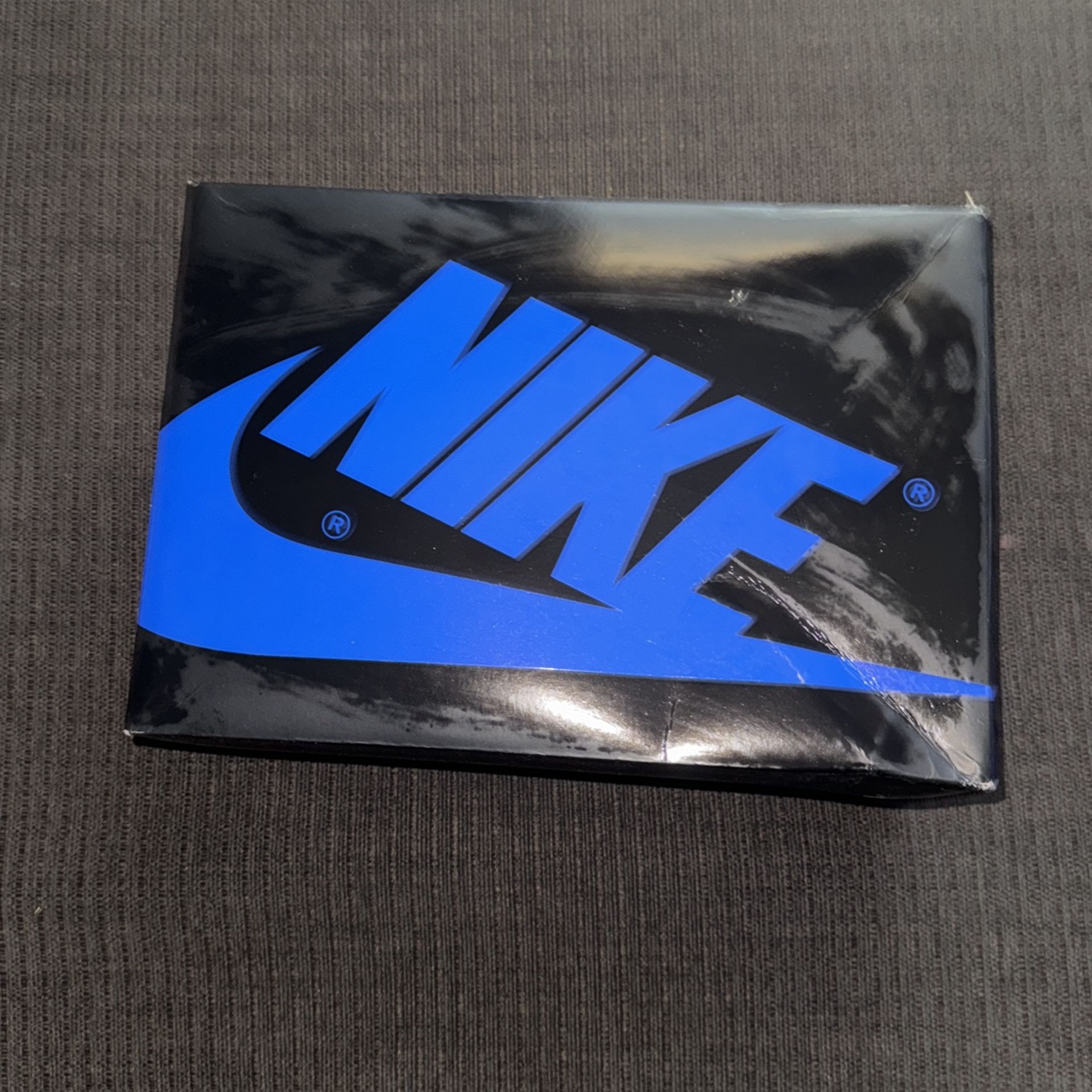 Jordan 1 Black And Blue