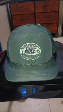 Nike Rise Snap Back Cap (New with Tags) Olive Green Asking $20 Firm on Price