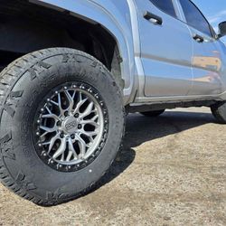 Rines 17x9 Con 285 70 17 Available 