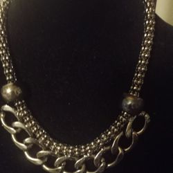 Collar De Nikel Gris